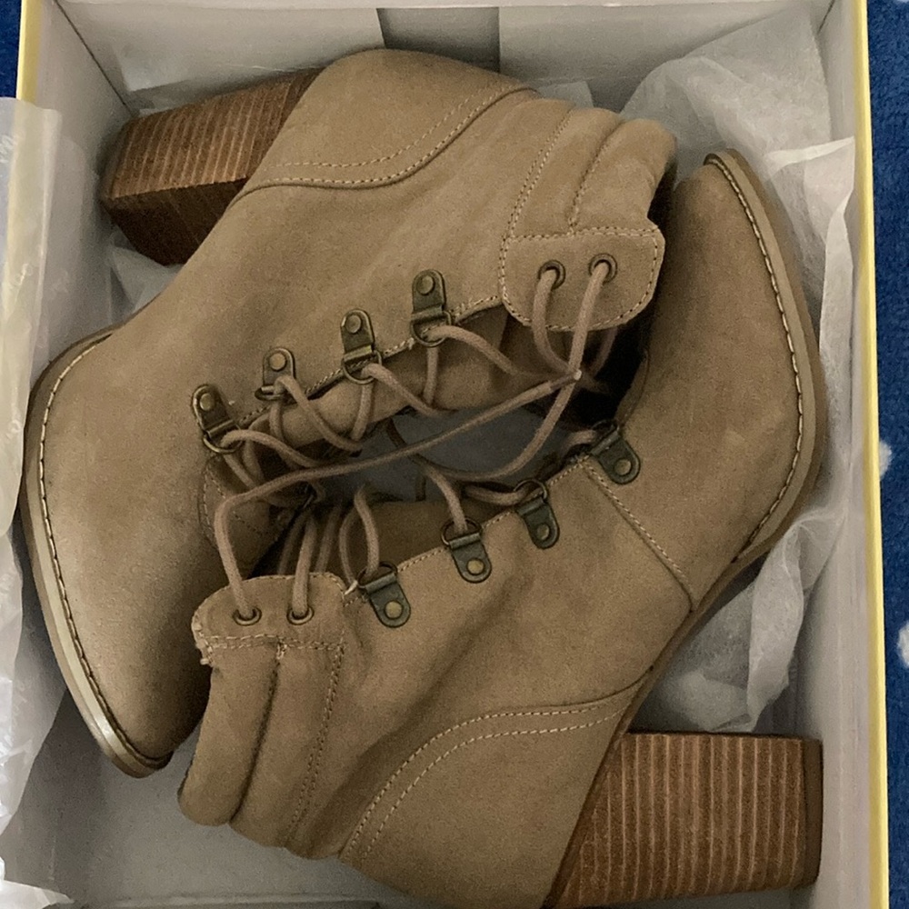 Cato - Tan Lace Up Boots with Suede Finish- size 9